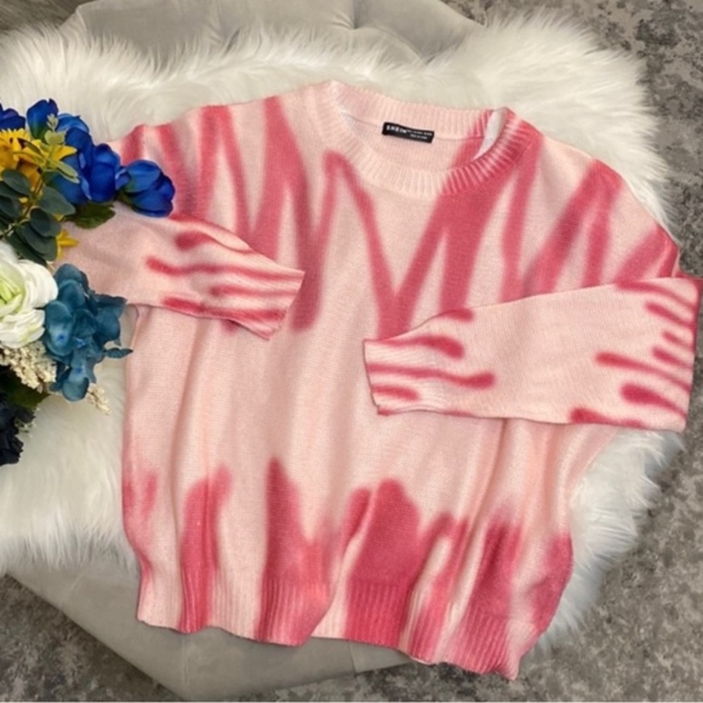 Pink Spray Paint Design Crew Neck  Sweater Pullover Sz LG NEW! FIRM PRICE!